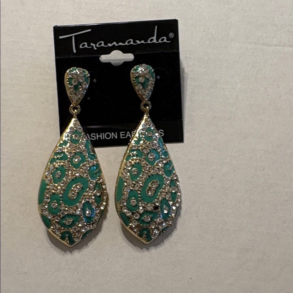 Taramanda Gold and Green Teardrop Earrings